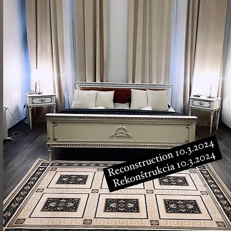 Csaky Palace Bratislava 3 المظهر الخارجي الصورة